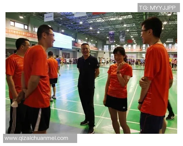 深圳羽毛球队战术解析：如何有效盯防对手提升比赛胜率