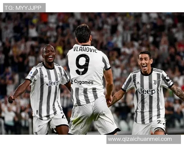 尤文图斯与巴萨激战红牌频出球场风云再起引发热议