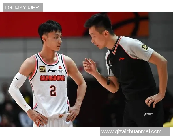 广东男篮与新疆队激战回放精彩瞬间重温篮球魅力与激情对决