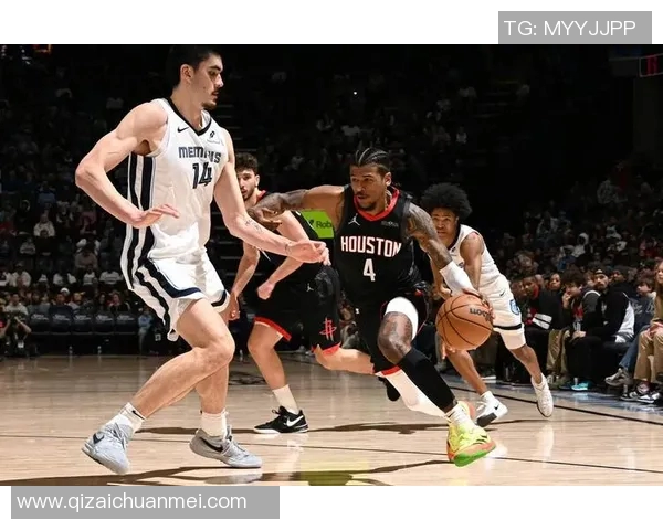 杰伦威廉姆斯的崛起之路：从新秀到NBA明星的蜕变历程