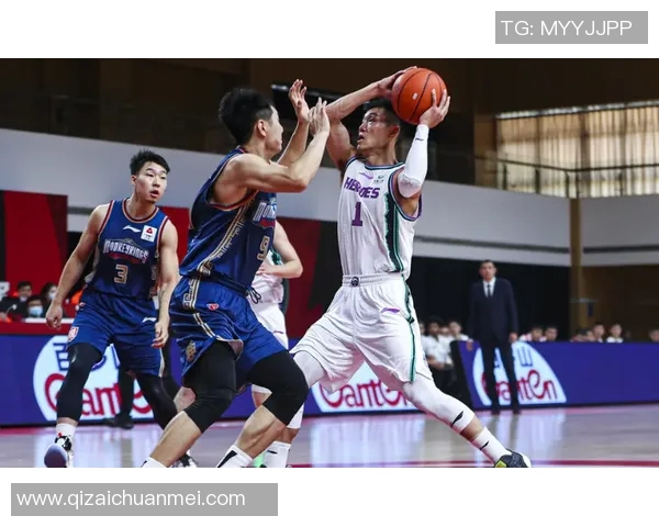 江苏龙队迎战山东西王队决战篮球场上谁能笑到最后 江苏龙队迎战山东西王队决战篮球场上谁能笑到最后