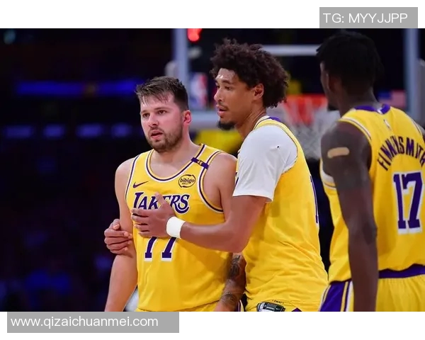 火箭队与湖人队在2006年季后赛的经典对决回顾与分析