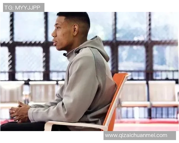 祝铭震：从青涩少年到电竞明星的成长之路与奋斗故事