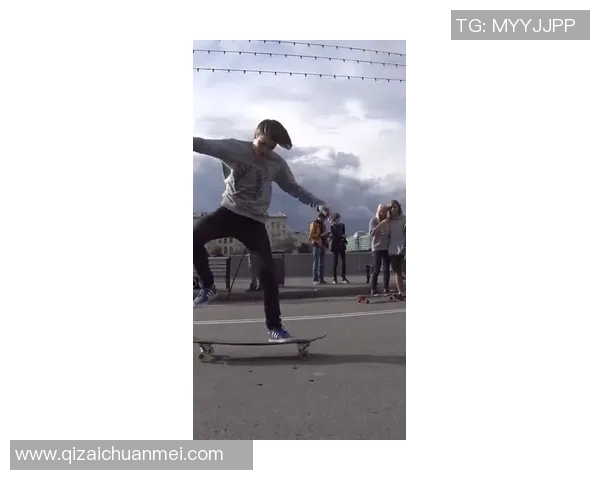 重庆滑板队的蜕变之旅：从街头文化到竞技舞台的成长记录