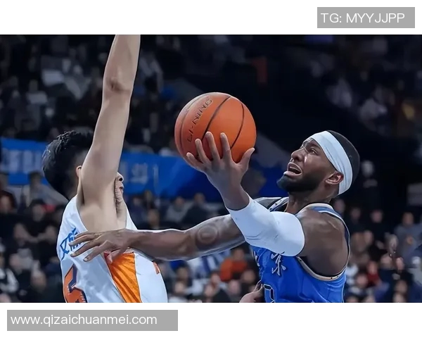 2018年CBA山东队与上海队激战回顾及精彩瞬间分析