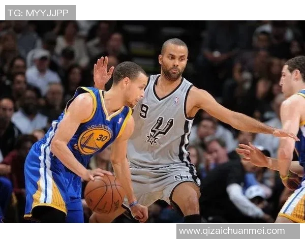 NBA马刺与勇士激战正酣比分紧咬精彩瞬间回顾与分析 NBA马刺与勇士激战正酣比分紧咬精彩瞬间回顾与分析